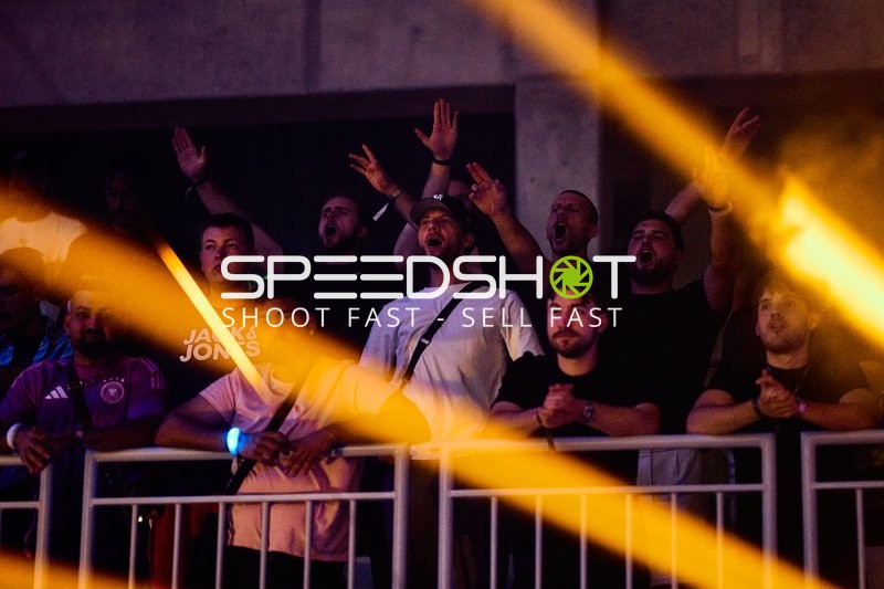 Publikum in Ringside Zone