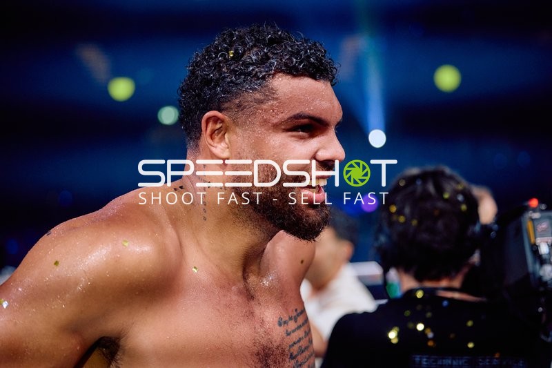 Emanuel Odiase in Ringside Zone