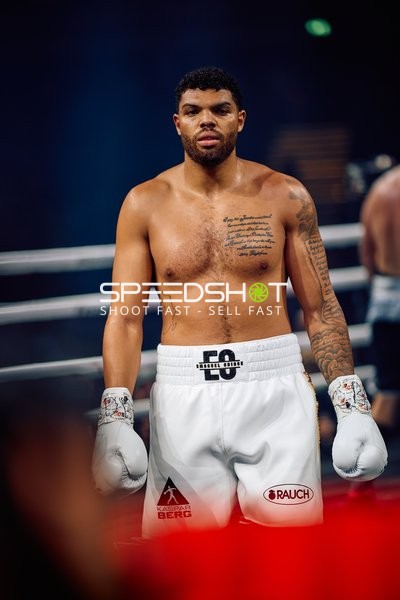 Boxer Schwergewicht Emanuel Odiase