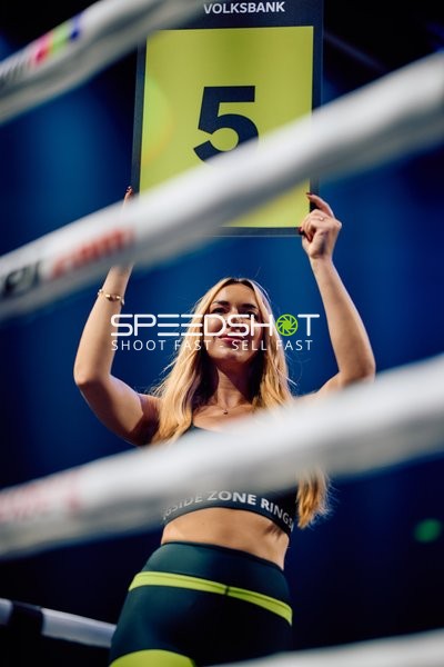 Nummerngirl hält Runde 5