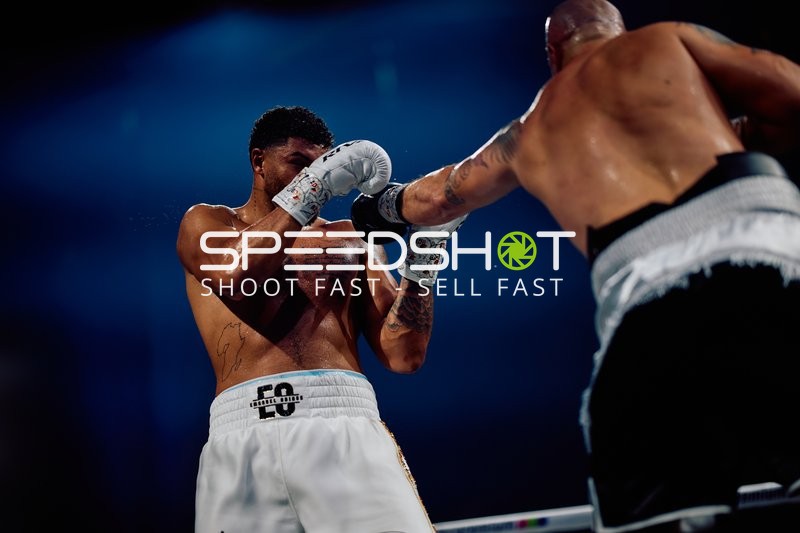 Boxer in Ringside Zone Boxevent