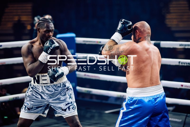 Boxer im Ring beim Ringside Zone Boxevent