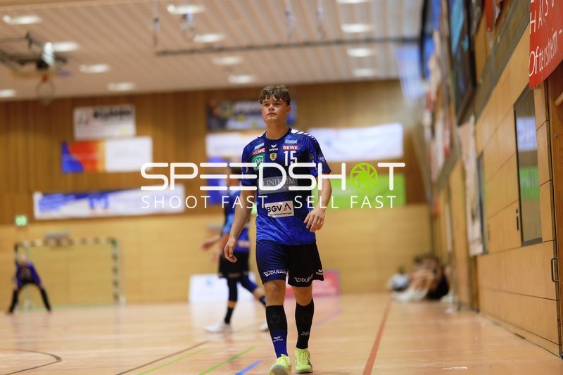 Spieler David Móré (15; Rhein Neckar Löwen) in Position