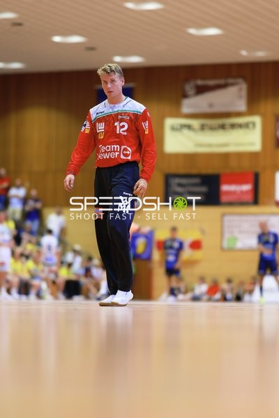 Julian Buchele (12; FAG) in Position