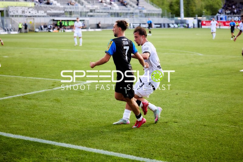 Zweikampf zwischen 7; FSV Frankfurt und Louis Kolbe (3; SV Sandhausen)