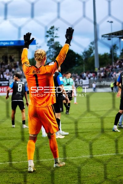 Torwart Lucas Becker (1; FSV Frankfurt) in Aktion