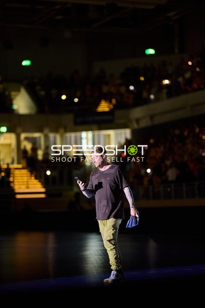 Moderation in der Halle