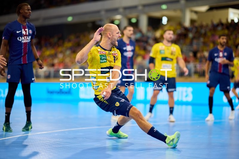 Handballspiel in der Halle