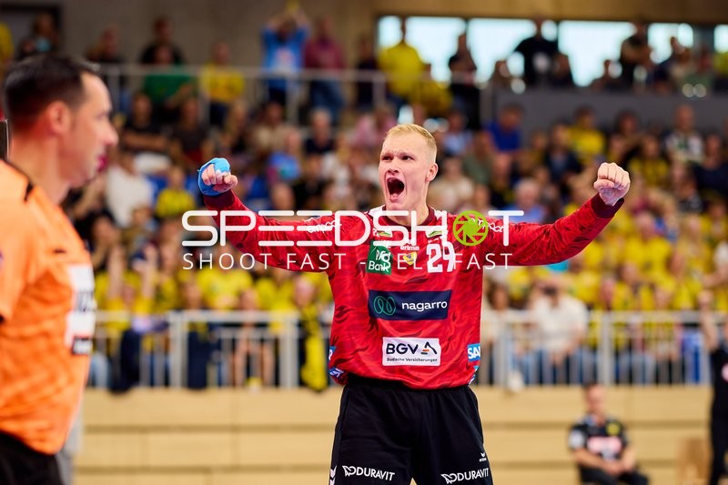 David Späth (29; Rhein Neckar Löwen) jubelt nach Tor