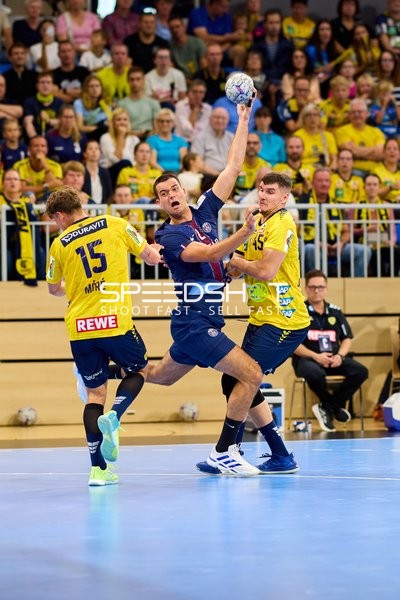 Handballspiel in Aktion
