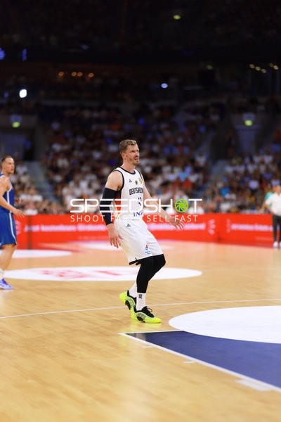 Justus Hollatz (21; Deutschland) in Position