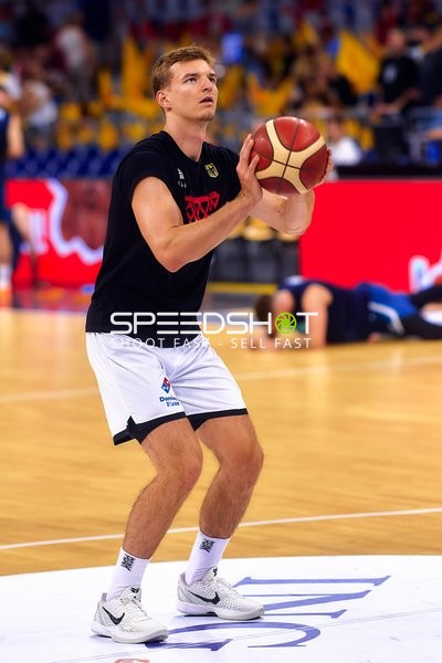 Justus Hollatz (21; Deutschland) beim Wurf