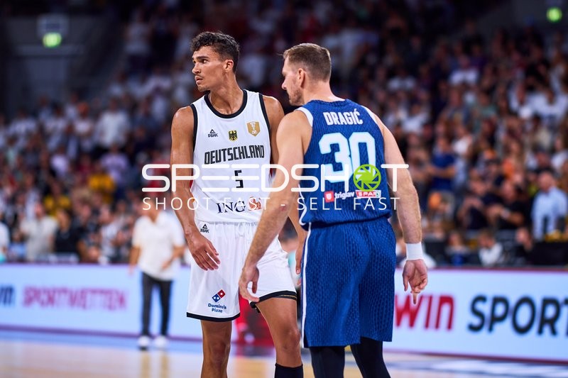 Zweikampf Tristan da Silva (5; Deutschland) vs Zoran Dragić (30; Slowenien)