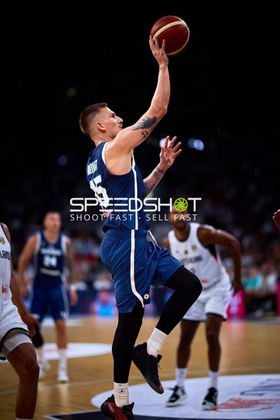 Korbleger von Gregor Hrovat (15; Slowenien)