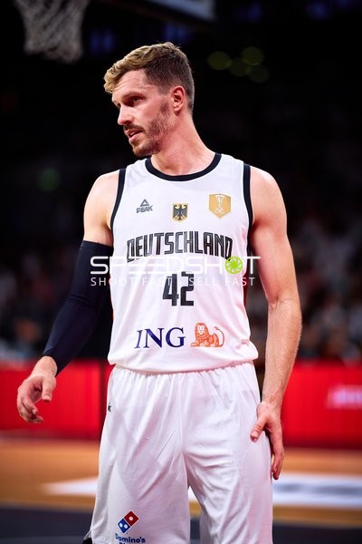 Andreas Obst (42; Deutschland) auf dem Court