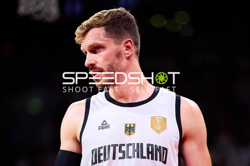 Andreas Obst (42; Deutschland) auf dem Court