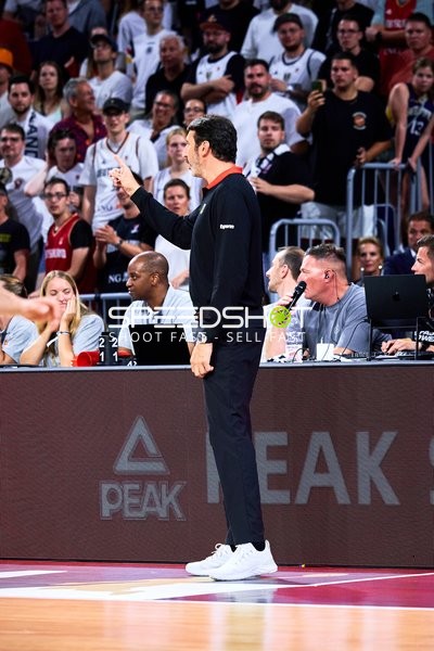 Coach an der Seitenlinie