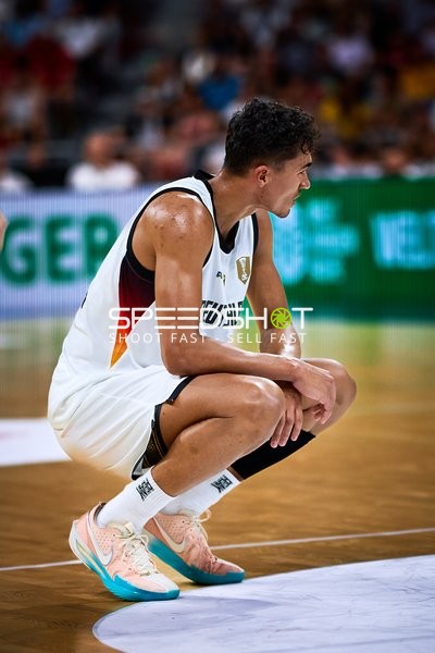 Franz Wagner (9; Deutschland) in Spielpause