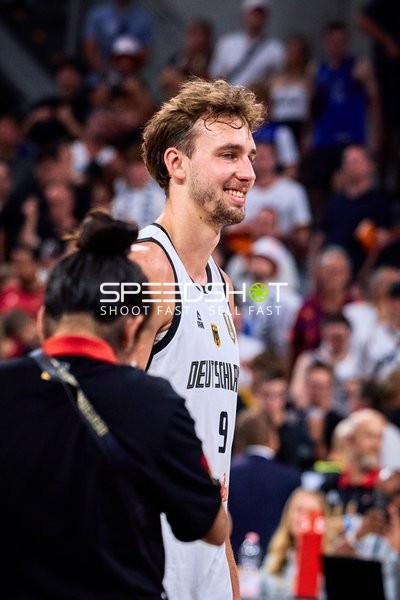 Franz Wagner (9; Deutschland) auf dem Court