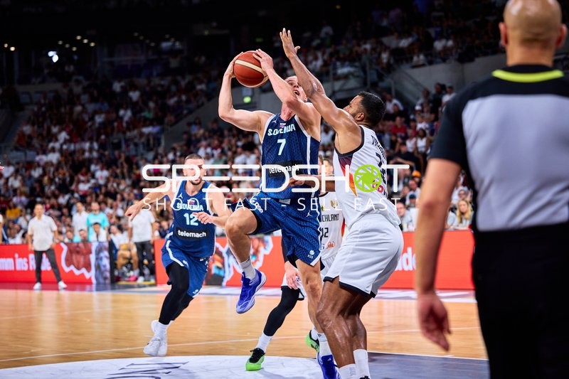 Direktes Duell am Korb