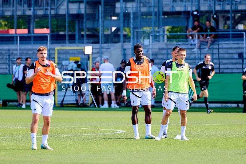 SV Sandhausen Aufwärmen DFB Pokal