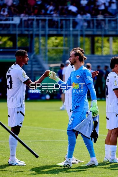 Teamgeist nach Spielszene