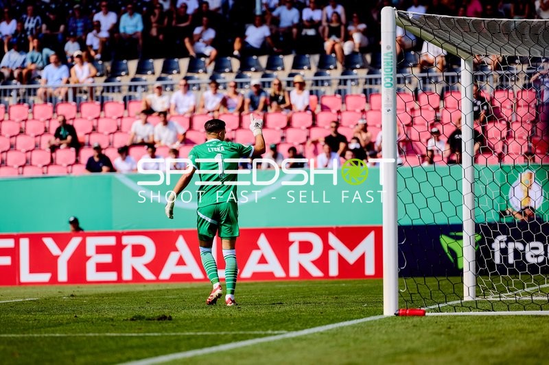 Torwartaktion im Strafraum