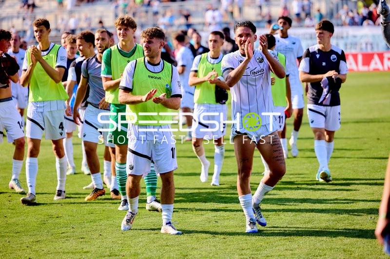 Teamaufstellung und Zusammenhalt