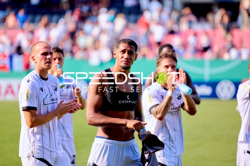 Team-Aufstellung auf dem Feld