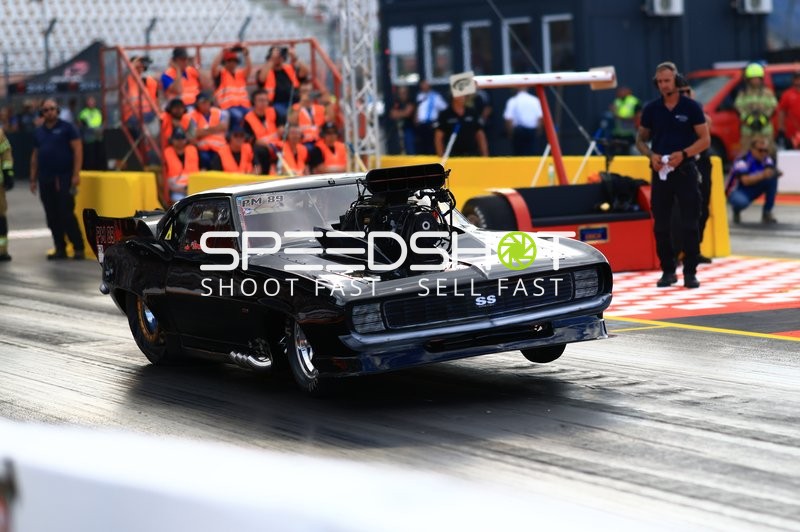 Pro Modified Dragster am Start