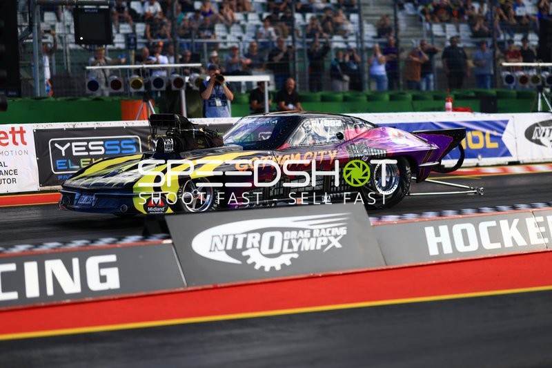 Pro Modified Dragster am Start