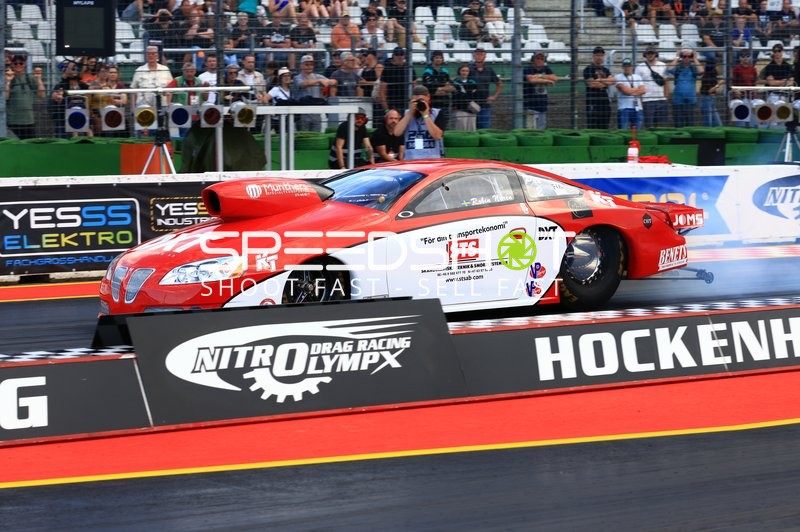 Rennwagen auf der Viertelmeile