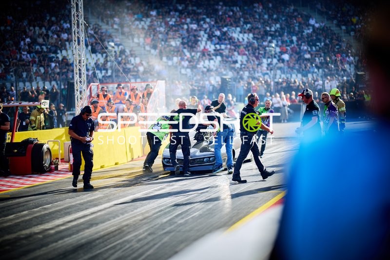 Drag Racing Fahrzeug an Startlinie