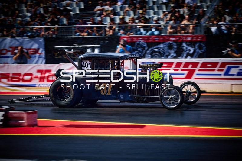 Drag Racing Rennwagen auf der Quartermile