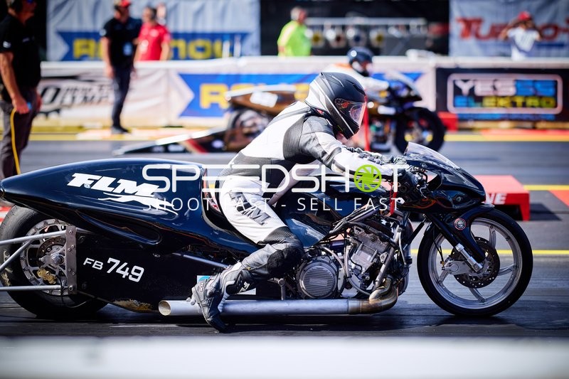 Motorrad Drag Racing am Hockenheimring