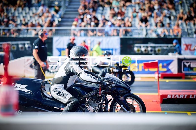 Motorrad Drag Racing am Start