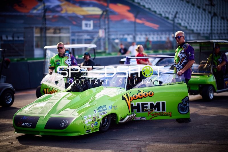 Grüner Dragster am Hockenheimring