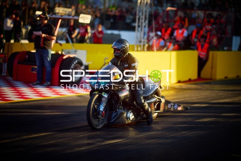Motorrad Drag Racing am Hockenheimring
