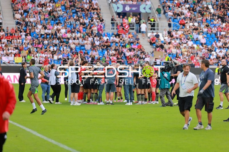 Teamkreis nach Spiel