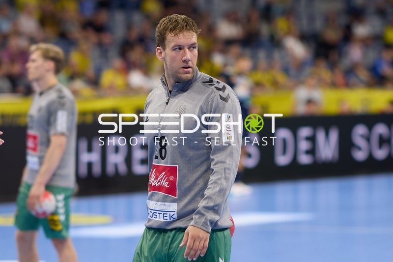 Handballspieler Tom Bergner (28; TSV GWD Minden) in Position