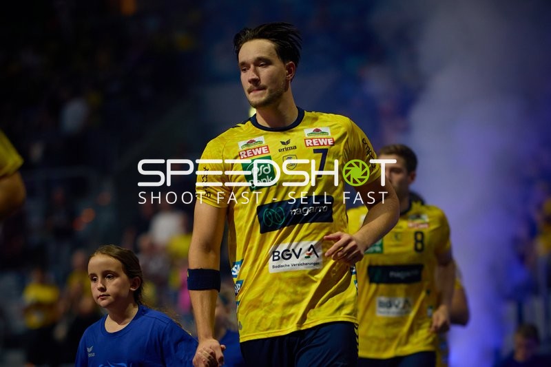 Handball I Einlaufen Robert Timmermeister (7; Rhein Neckar Löwen) Tim Nothdurft (8; Rhein Neckar Löwen)