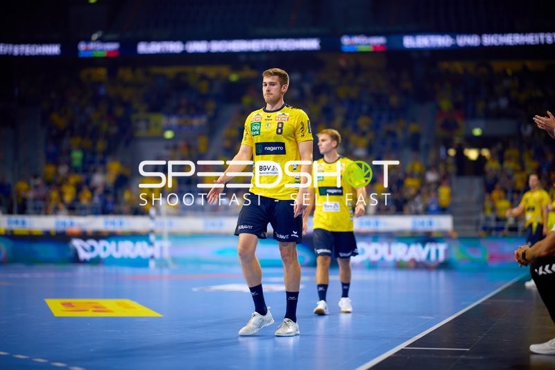 Handballspieler in Position