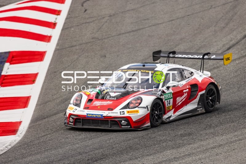 Rennfahrzeug auf der Rennstrecke