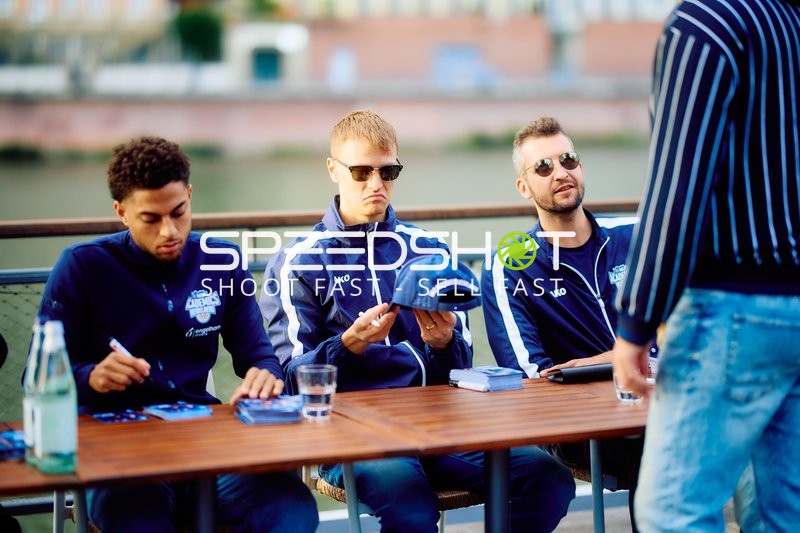 MLP Academics Teamvorstellung am Neckar