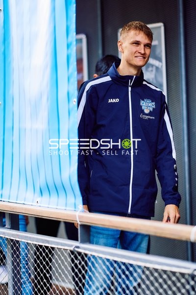 Niklas Würzner (2; MLP) bei Teamvorstellung