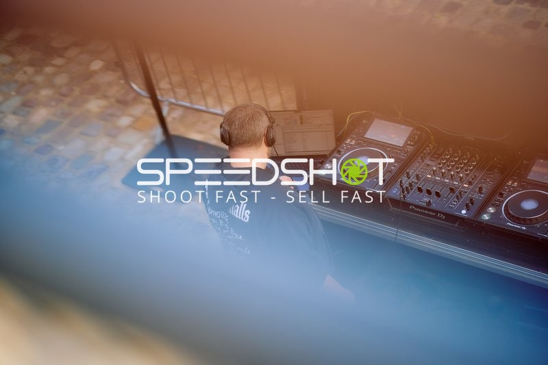 DJ bei Teamvorstellung