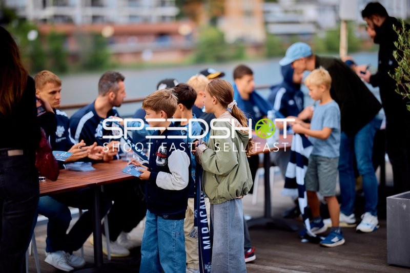 MLP Academics bei Teamvorstellung