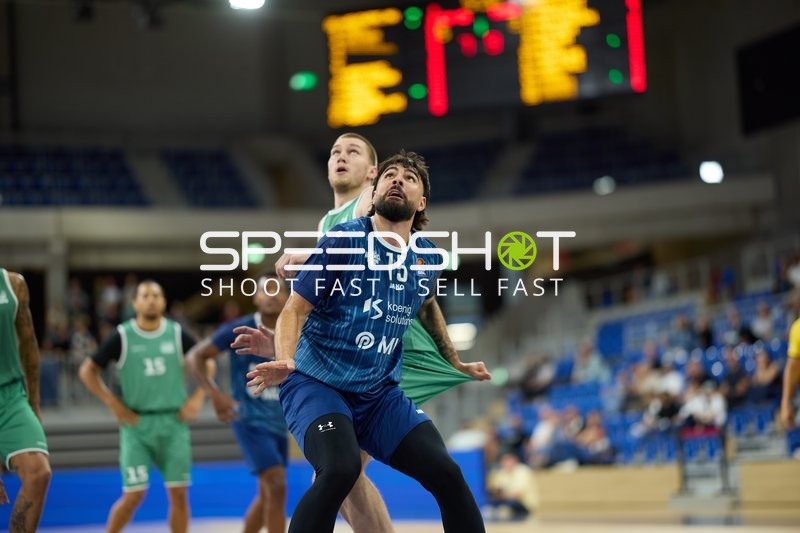 Zweikampf um Rebound