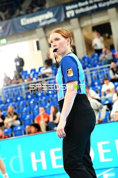 Schiedsrichter auf dem Court