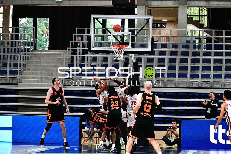 Kampf um den Rebound